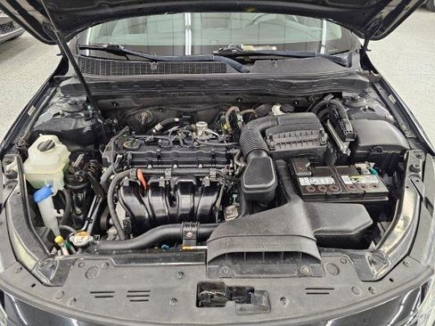 Used 2015 Kia Optima LX FWD image 38