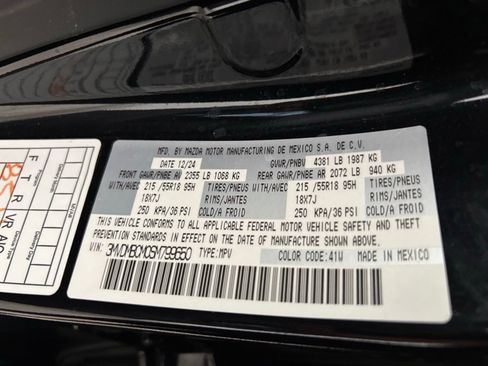 Certified 2025 MAZDA CX-30 AWD 2.5 S w/ Preferred Package image 28