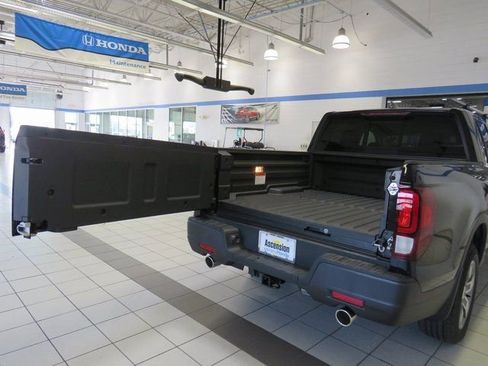 New 2025 Honda Ridgeline RTL image 21