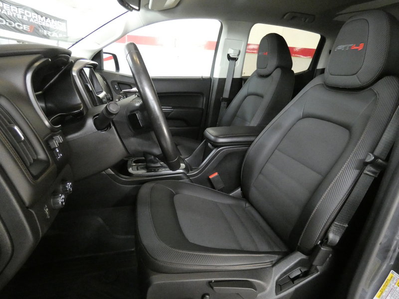 Used 2022 GMC Canyon AT4 AWD/4WD image 9