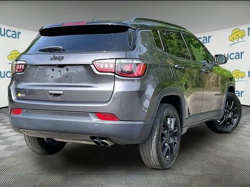 Used 2022 Jeep Compass Latitude w/ Convenience Group AWD/4WD image 6