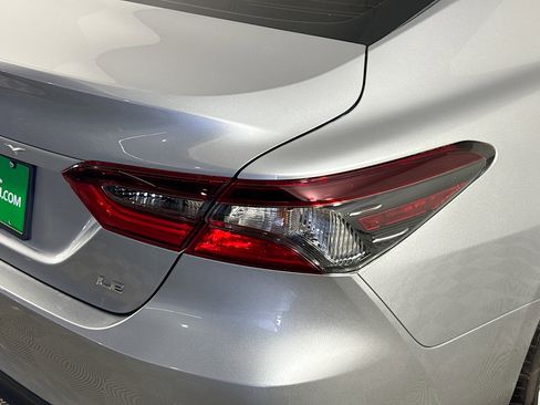 Used 2023 Toyota Camry LE FWD image 33