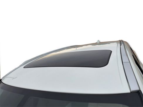 Used 2019 INFINITI QX60 Luxe w/ Essential Package image 13