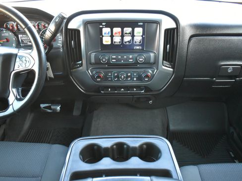 Used 2018 Chevrolet Silverado 1500 LT w/ All Star Edition image 19