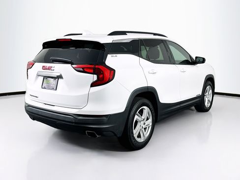 Used 2018 GMC Terrain SLE w/ Driver Convenience Package FWD image 9