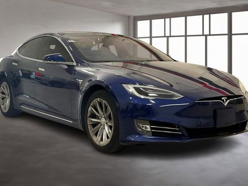 Used 2017 Tesla Model S 100D AWD/4WD image 11