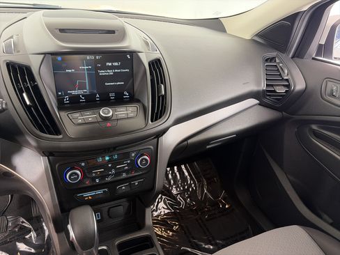 Used 2018 Ford Escape SE w/ SE SYNC Package AWD/4WD image 4