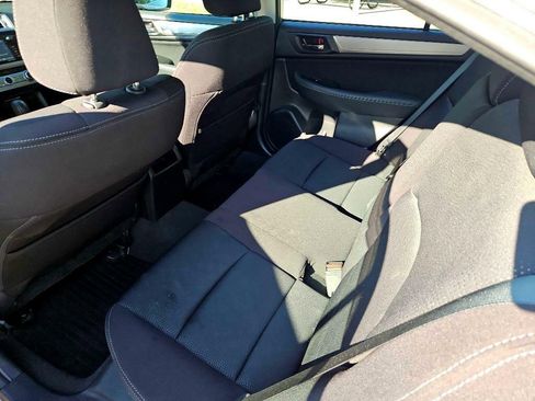 Used 2016 Subaru Legacy 2.5i Premium image 33