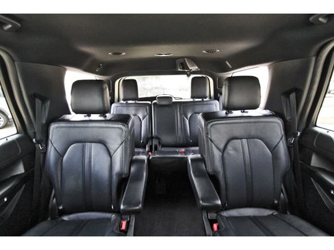 Used 2019 Ford Expedition Limited AWD/4WD image 14