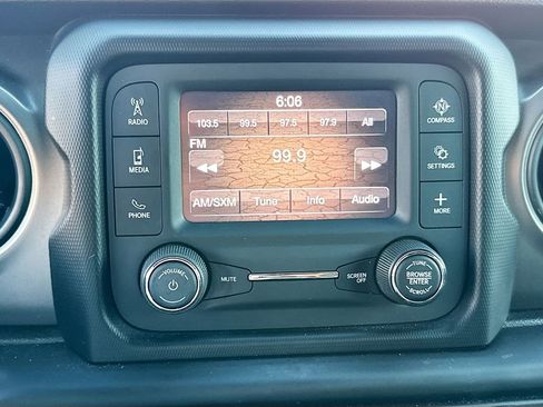 Used 2021 Jeep Wrangler Unlimited Sport AWD/4WD image 15