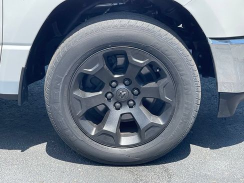 Used 2022 RAM 1500 Big Horn AWD/4WD image 10