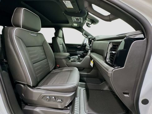 New 2026 GMC Sierra 1500 AT4X image 30
