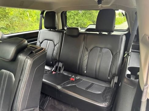 Used 2019 Ford Expedition Max Platinum AWD/4WD image 14