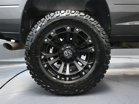 Used 2020 RAM 2500 Lone Star w/ Level 2 Equipment Group AWD/4WD image 17