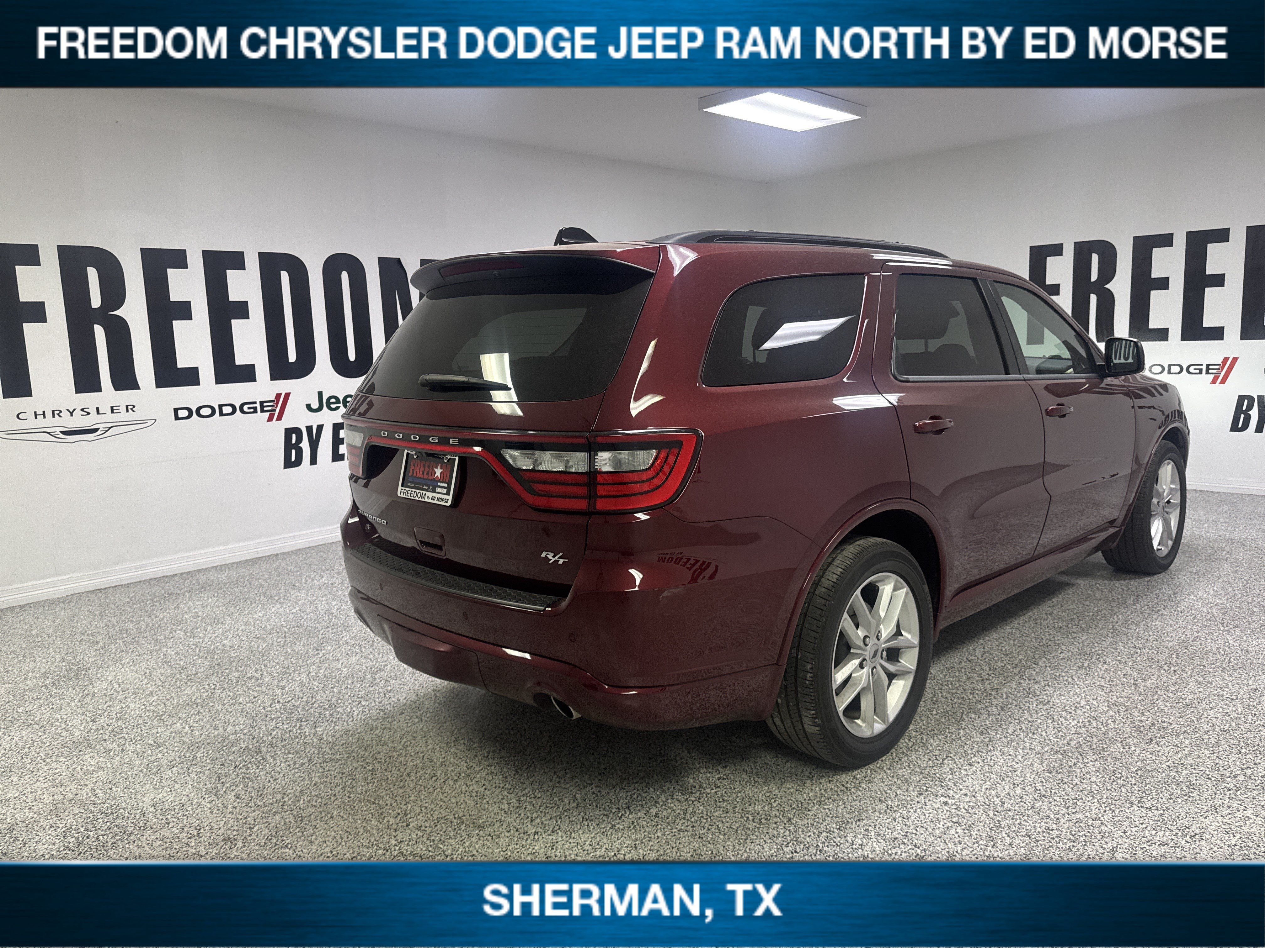 Used 2024 Dodge Durango R/T AWD/4WD image 4