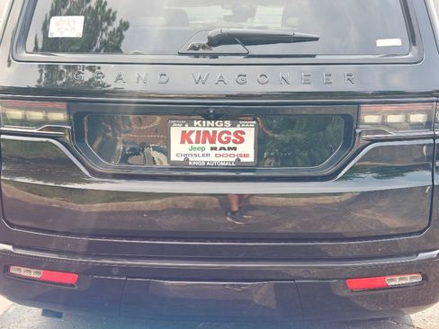 New 2024 Jeep Grand Wagoneer L Series II w/ Quick Order Packagew 28T AWD/4WD image 25