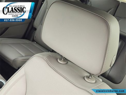 Used 2021 GMC Yukon SLT w/ SLT Luxury Plus Package image 15