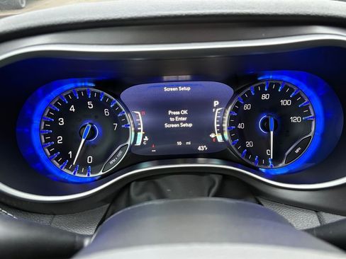 New 2026 Chrysler Pacifica Select FWD image 12