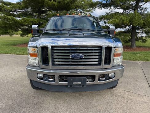 Used 2010 Ford F350 Lariat AWD/4WD image 2