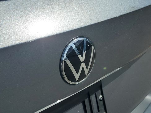 Used 2022 Volkswagen Taos S FWD image 12