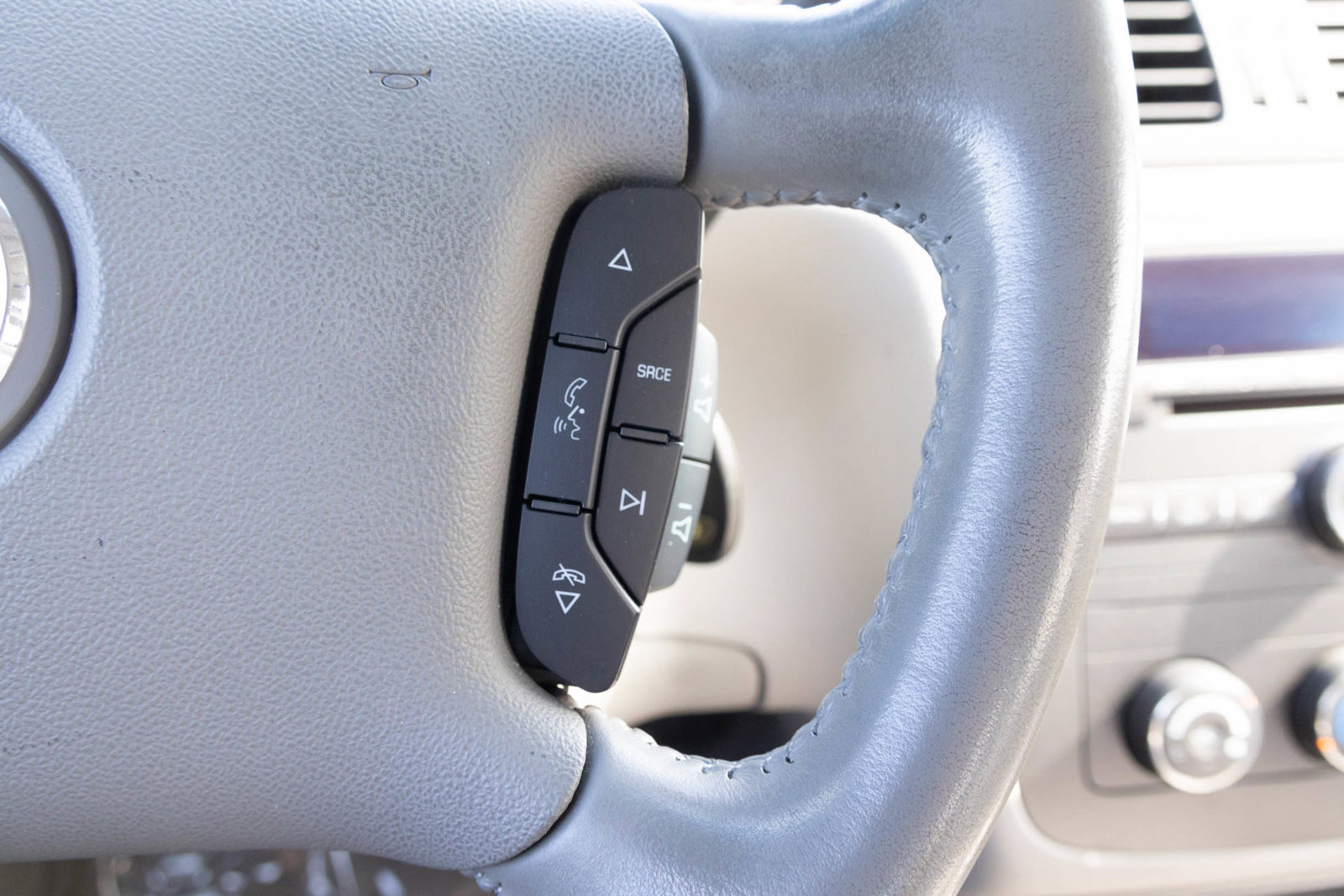 Used 2009 Buick Lucerne CX FWD image 24