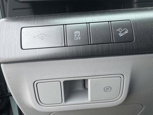 Used 2024 Hyundai Kona SEL image 19