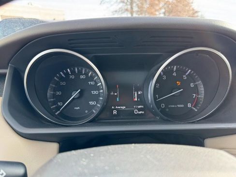 Used 2015 Land Rover Range Rover Sport HSE AWD/4WD image 25