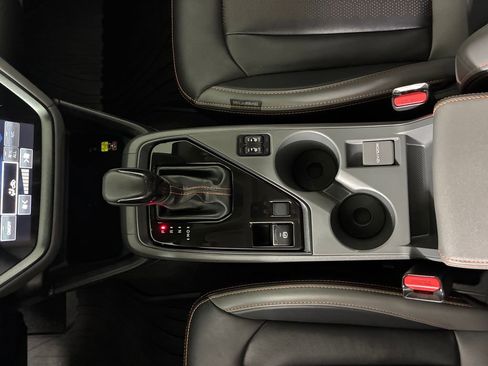 Used 2025 Subaru Crosstrek 2.5i Limited image 18