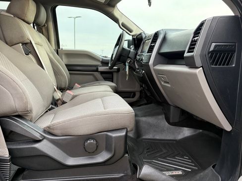 Used 2020 Ford F150 XLT image 37