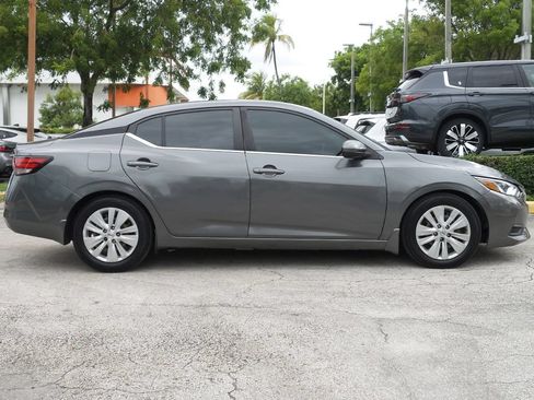Used 2020 Nissan Sentra S FWD image 15