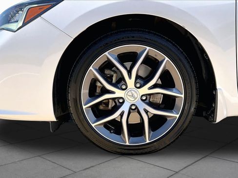 Used 2021 Acura ILX w/ Premium Package FWD image 11