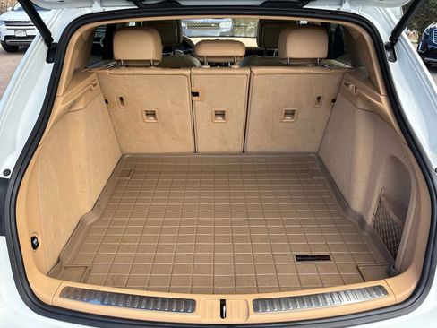 Used 2016 Porsche Macan S AWD/4WD image 38