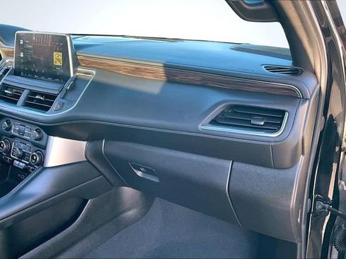 Used 2022 Chevrolet Tahoe LT w/ LT Signature Plus Package image 29