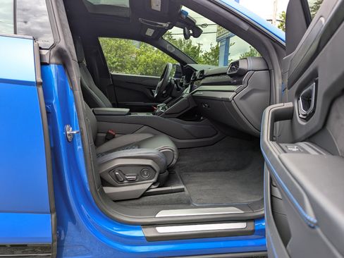 Used 2021 Lamborghini Urus image 31