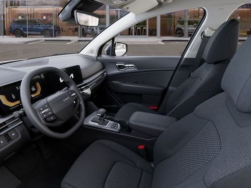 New 2026 Kia Sportage LX FWD image 17