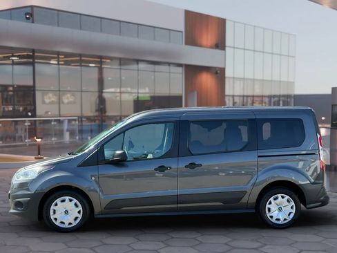 Used 2018 Ford Transit Connect XL FWD image 3