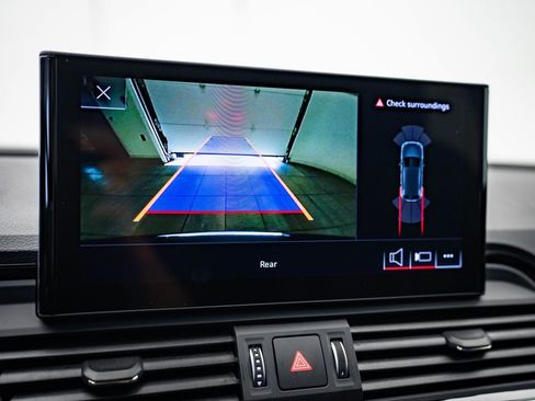 Used 2025 Audi Q5 2.0T Premium w/ Convenience Plus Package image 33