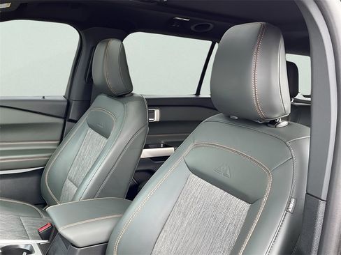 Certified 2024 Ford Explorer Timberline w/ Timberline Technology Package image 24