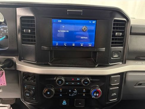 Used 2025 Ford F250 XLT w/ Snow Plow Prep Package AWD/4WD image 19