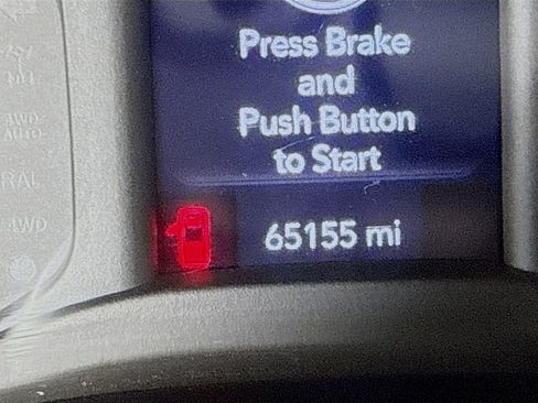 Used 2022 RAM 2500 Tradesman w/ Chrome Appearance Group image 16