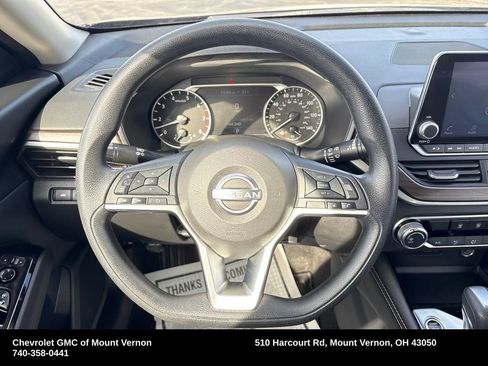 Used 2023 Nissan Altima 2.5 SV image 16