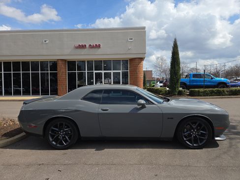 Certified 2023 Dodge Challenger R/T w/ Blacktop Package image 6