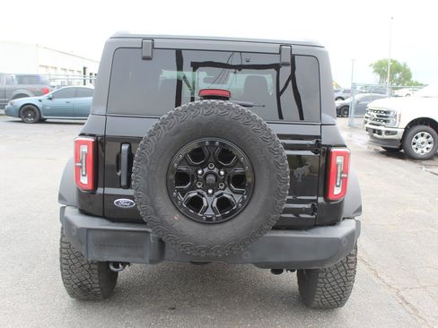Used 2023 Ford Bronco Wildtrak AWD/4WD image 5