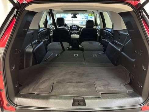 Used 2018 Chevrolet Traverse LT AWD/4WD image 22