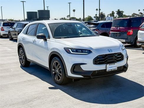 New 2026 Honda HR-V Sport image 3