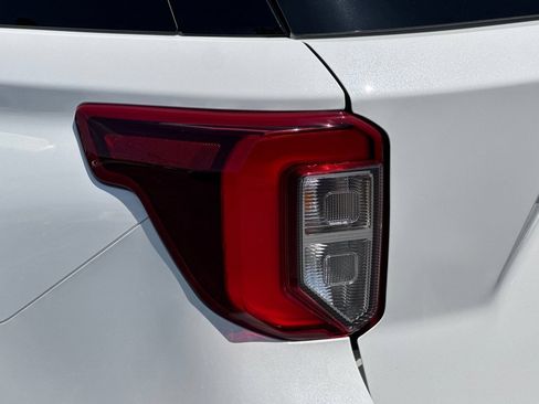 Used 2023 Ford Explorer ST w/ Equipment Group 401A AWD/4WD image 37
