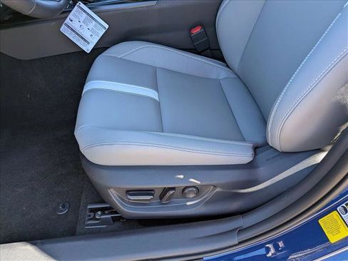 New 2026 Toyota Camry SE image 4