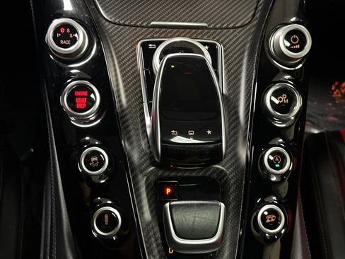 Used 2017 Mercedes-Benz AMG GT S image 40