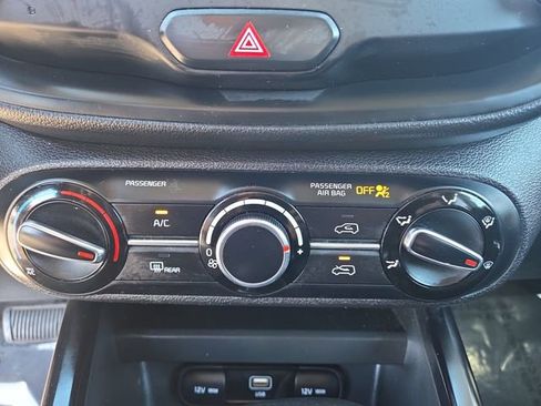 Used 2024 Kia Soul LX w/ Option Group 015 image 25