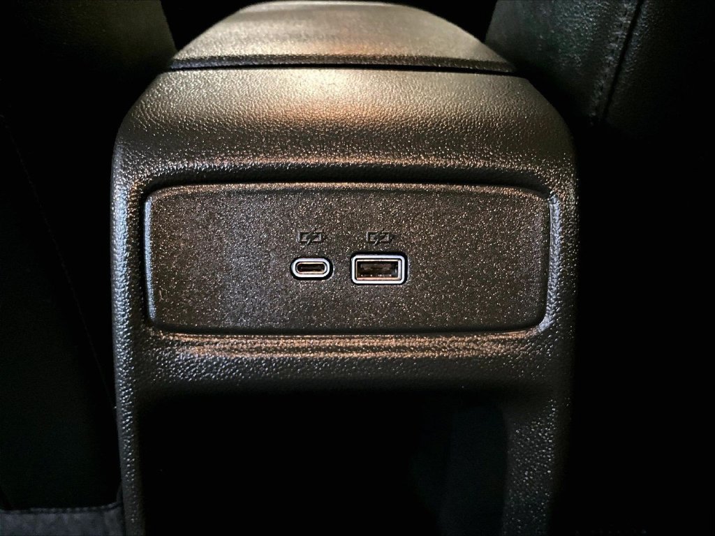 Used 2024 Chevrolet Trax ACTIV w/ Sunroof Package FWD image 28
